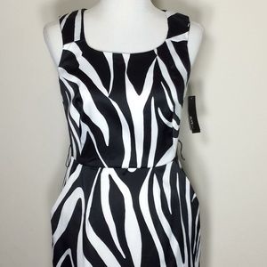 Zebra Print Sleeveless Dress w/Pockets